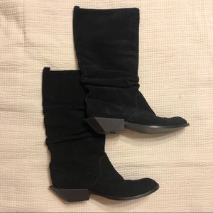 🖤Not Your Average Black Boots! 🖤